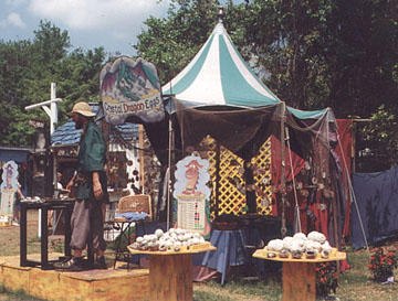 Shop027.jpg (41585 bytes)